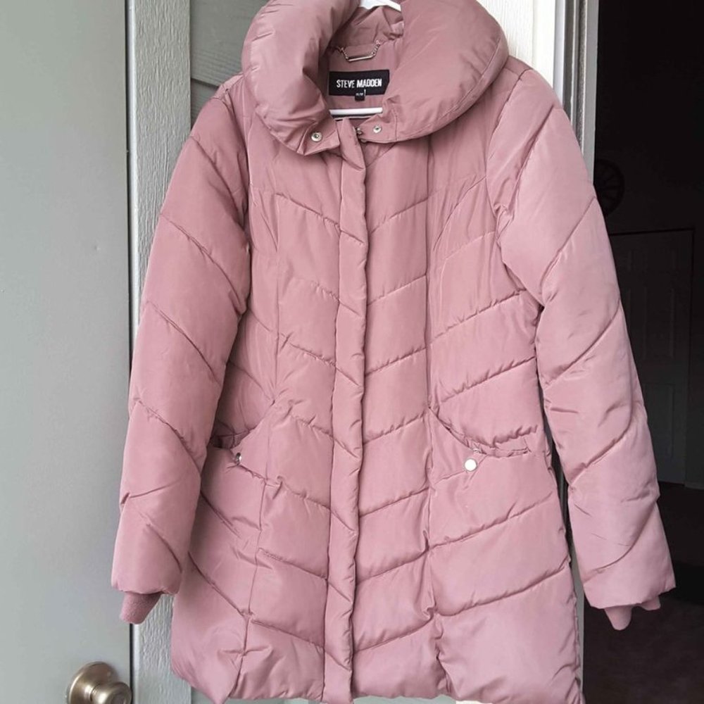*NEW/NEVER WORN - Knee length rose gold Steve Madden puffer coat